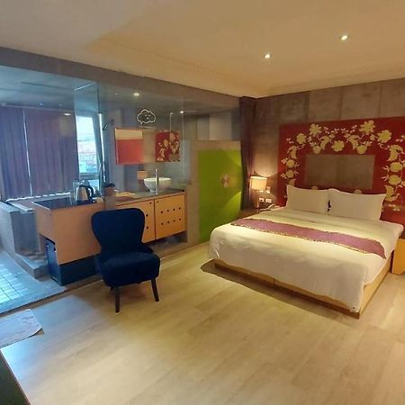 צ'יאיי סיטי Jungle City Motel מראה חיצוני תמונה